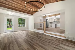 W3990 Longfellow Dr, Geneva, WI 53147 - Photo 6