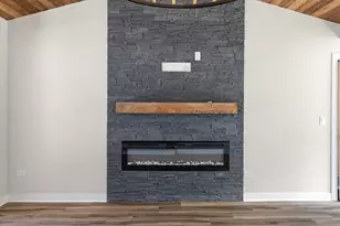 W3990 Longfellow Dr, Geneva, WI 53147 - Photo 36