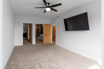 1888 N Humboldt Ave #403, Milwaukee, WI 53202 - Photo 10