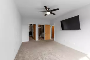 1888 N Humboldt Ave, Milwaukee, WI 53202 - Photo 10