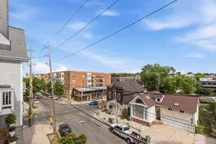 1888 N Humboldt Ave, Milwaukee, WI 53202 - Photo 24