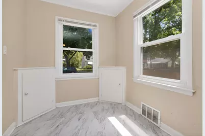 4439 N 45th St, Milwaukee, WI 53218 - Photo 6
