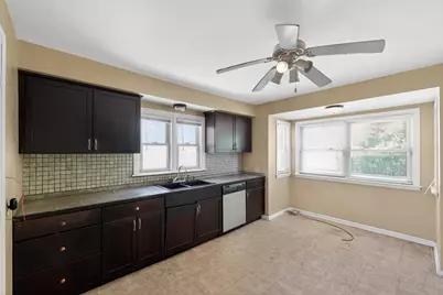 3861 N Sherman Blvd, Milwaukee, WI 53216 - Photo 16