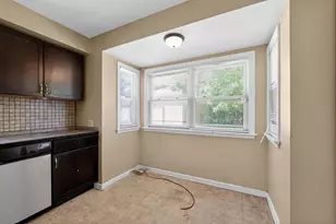 3861 N Sherman Blvd, Milwaukee, WI 53216 - Photo 14