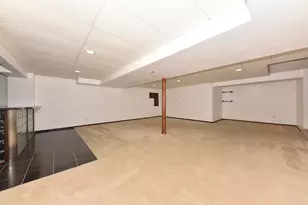 507 Sand Dr, West Bend, WI 53095 - Photo 6