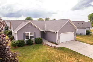507 Sand Dr, West Bend, WI 53095 - Photo 42