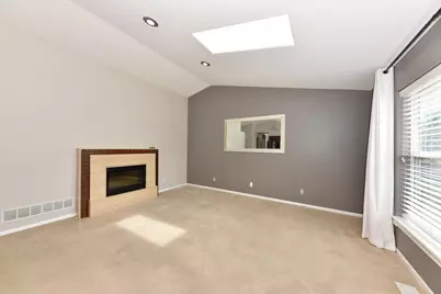 507  Sand Dr, West Bend, WI 53095 - Photo 16