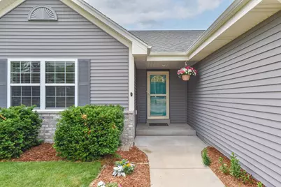 507  Sand Dr, West Bend, WI 53095 - Photo 38