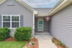 507 Sand Dr, West Bend, WI 53095 - Photo 38
