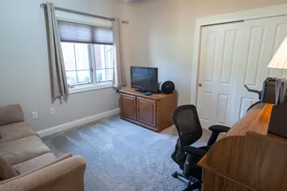 17490  Crest Hill Dr #10, Brookfield, WI 53045 - Photo 26