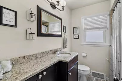 4015  Harding Rd, Kenosha, WI 53142 - Photo 22