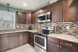4015 Harding Rd, Kenosha, WI 53142 - Photo 8