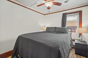 928 E Land Pl, Milwaukee, WI 53202 - Photo 20