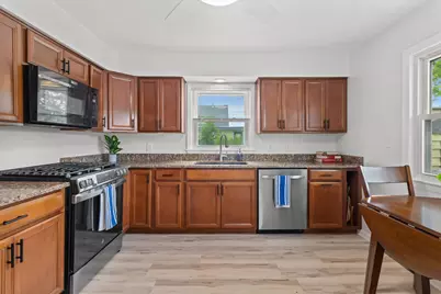 1542  3rd St, Delafield, WI 53018 - Photo 16