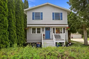 1542 3rd St, Delafield, WI 53018 - Photo 50