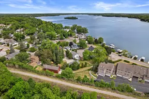 1542 3rd St, Delafield, WI 53018 - Photo 46