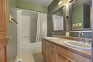 553 W Twin Lakes Rd, Bloomfield, WI 53128 - Photo 20