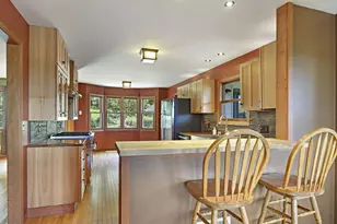 553 W Twin Lakes Rd, Bloomfield, WI 53128 - Photo 2