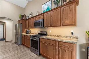 220 Silver Fox Dr, Kewaskum, WI 53040 - Photo 12