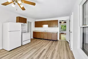 408 W Lake St, Lake Mills, WI 53551 - Photo 10