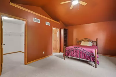 8206  61st St, Kenosha, WI 53142 - Photo 16
