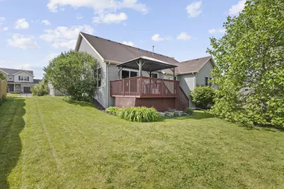 8206  61st St, Kenosha, WI 53142 - Photo 4
