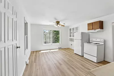 408 W Lake St #408 1/2, Lake Mills, WI 53551 - Photo 8