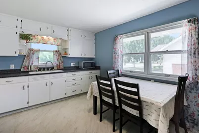1021  Westowne Ave, Waukesha, WI 53186 - Photo 10