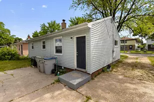 5849 N 62nd St, Milwaukee, WI 53218 - Photo 2