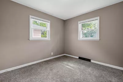 5849 N 62nd St, Milwaukee, WI 53218 - Photo 24