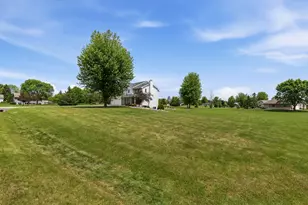 N2244 Nicole Ct, Kaukauna, WI 54130 - Photo 40