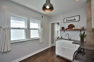 3662 S Ahmedi Ave, Saint Francis, WI 53235 - Photo 10