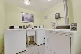 2650 S 60th St, Milwaukee, WI 53219 - Photo 16