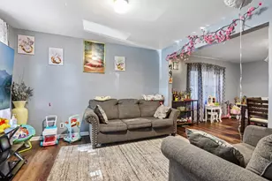 2021 S 25th St, Milwaukee, WI 53204 - Photo 4