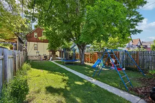 2021 S 25th St, Milwaukee, WI 53204 - Photo 20