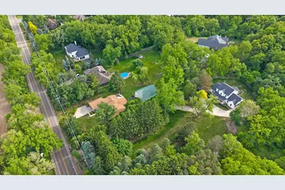 986  Indian Hills Rd, Fontana, WI 53125 - Photo 104