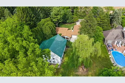 986  Indian Hills Rd, Fontana, WI 53125 - Photo 98