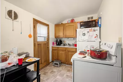 3141 S 48th St, Milwaukee, WI 53219 - Photo 8