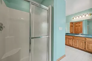 S86W32310 Elias Ct, Mukwonago, WI 53149 - Photo 32