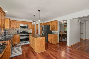 S86W32310 Elias Ct, Mukwonago, WI 53149 - Photo 12
