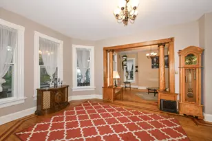 933 N 34th St, Milwaukee, WI 53208 - Photo 8