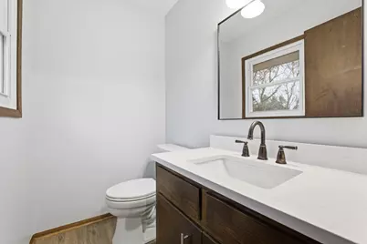 2504 N 112th St, Wauwatosa, WI 53226 - Photo 10