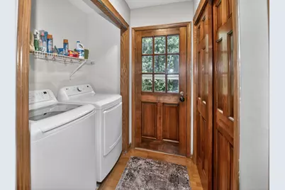 2070 S 103rd Ct, West Allis, WI 53227 - Photo 28