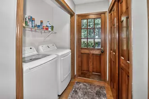 2070 S 103rd Ct, West Allis, WI 53227 - Photo 28