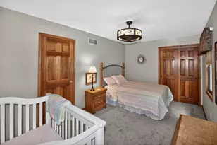 2070 S 103rd Ct, West Allis, WI 53227 - Photo 24