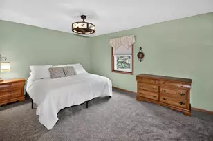 2070 S 103rd Ct, West Allis, WI 53227 - Photo 22