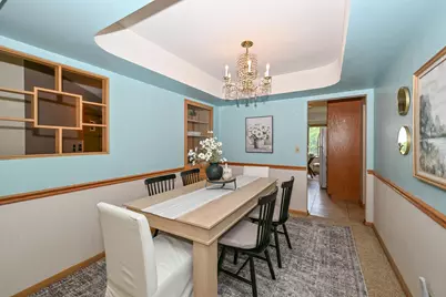 1078 N 120th St, Wauwatosa, WI 53226 - Photo 12