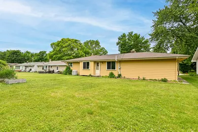 1078 N 120th St, Wauwatosa, WI 53226 - Photo 40