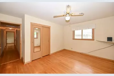 1078 N 120th St, Wauwatosa, WI 53226 - Photo 26