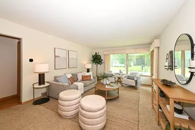 1078 N 120th St, Wauwatosa, WI 53226 - Photo 8